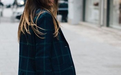 成人啪啪爽到潮喷喷水水软件